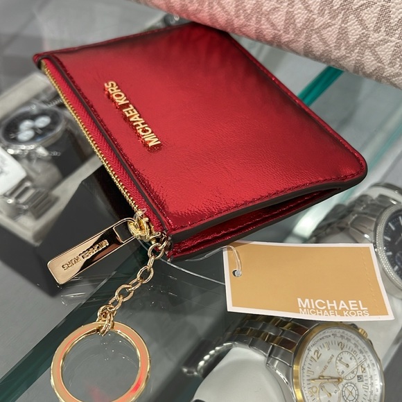 MICHAEL KORS
Jet Set Travel Small Top Zip Coin Pouch With ID
Crimson 
NWT - Picture 14 of 16